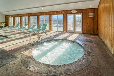 Bird's Eye View Condo - Gatlinburg, TN