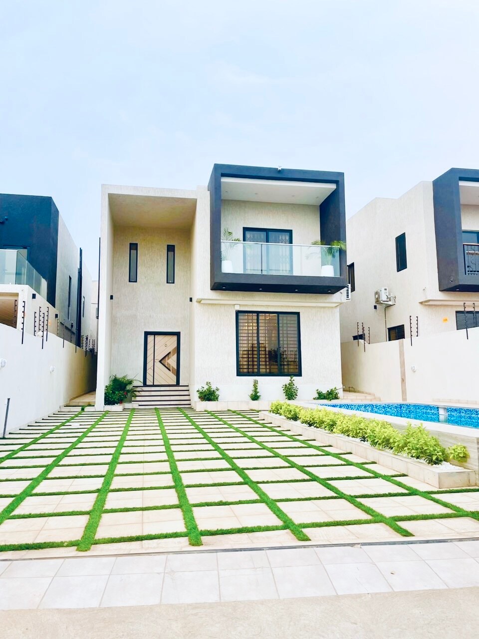 ET Luxe Abode, Prvt Pool, Starlink WiFi, Gen, W/D image 2