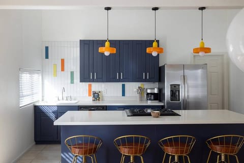 Modern Retro Hillcrest Home: Near DT, Zoo, Hot Tub