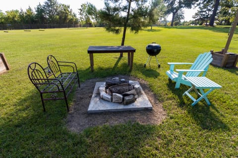 Khushatta Hills Ranch - Glamping #3 - Aunt B
