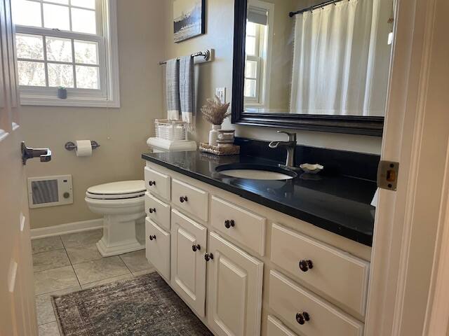 boho-farmhouse-huge-backyard-charter-hill-retreat/