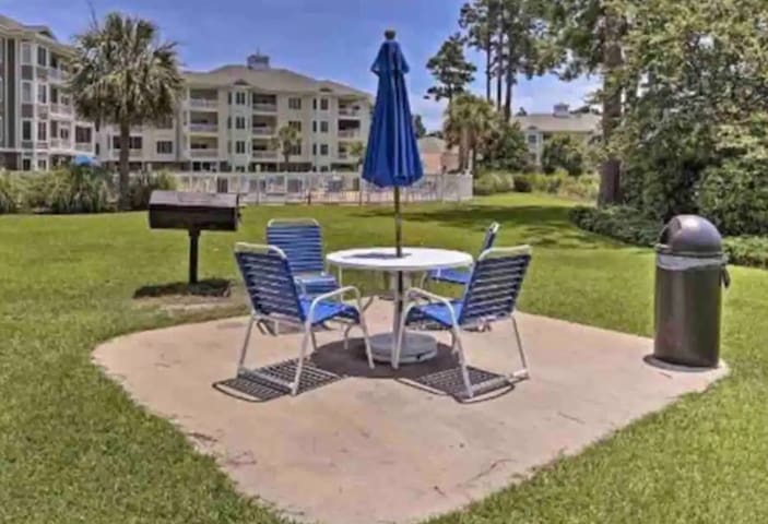 Great for Golfers & Beach Goers