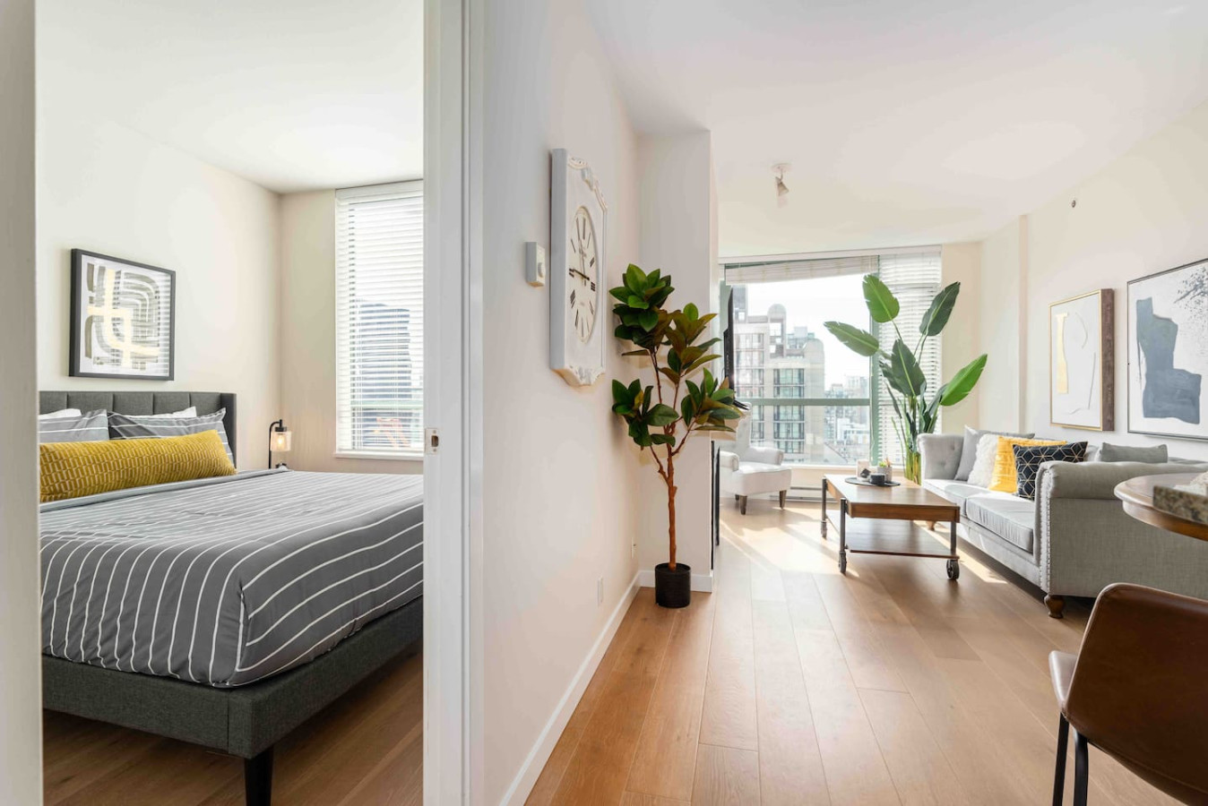 super-central-downtown-wofficeparkingwifi/