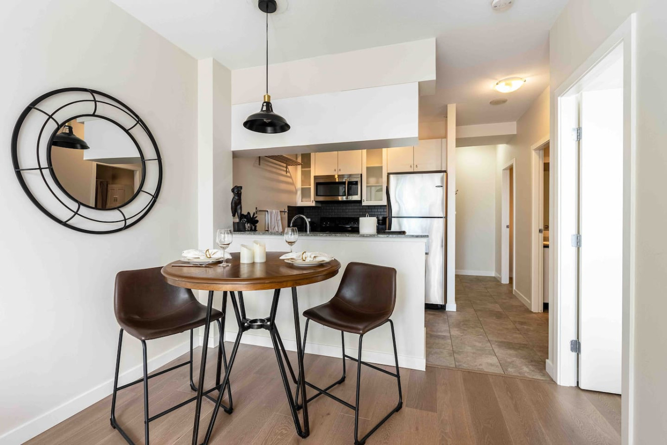 super-central-downtown-wofficeparkingwifi/