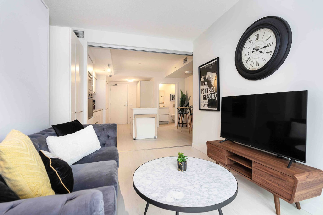 modernandstylish-2bed-gymandparking/