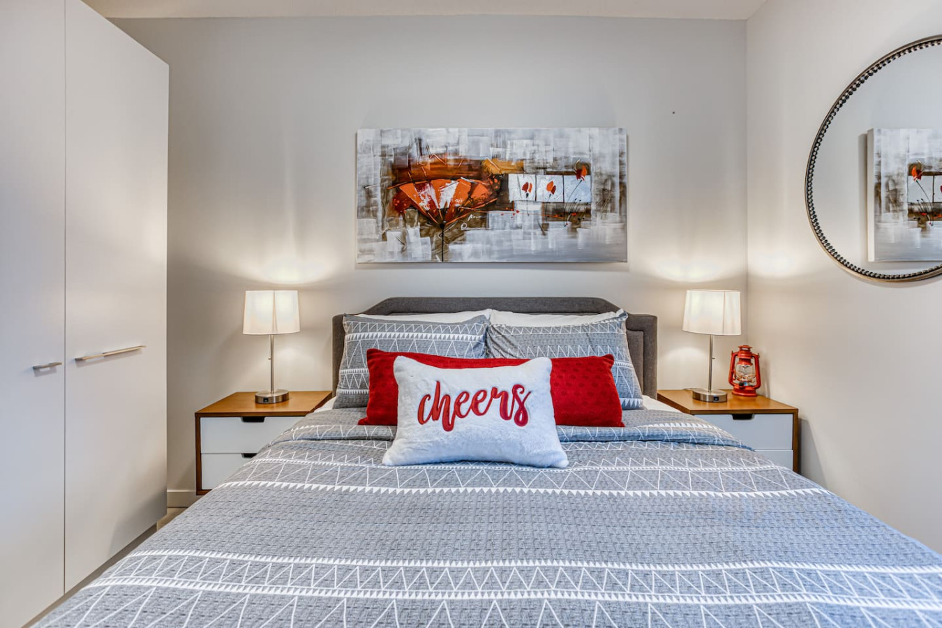 stunningly-stylish-ac-and-fireplace-wparking/