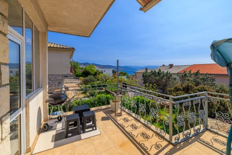 Apartment Mare - Unit 377019-13