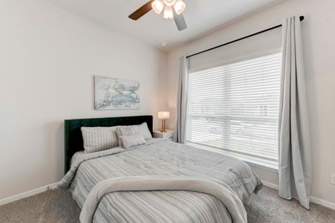 Retreat in Troy with 5 Beds