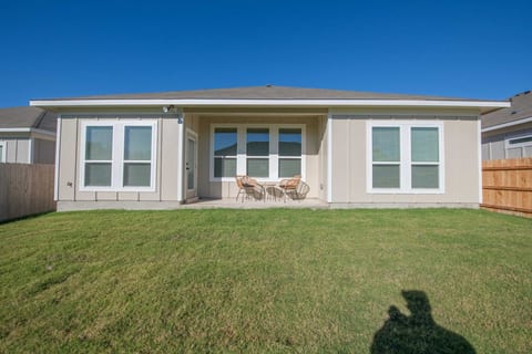 Specious 4 Bedroom Home in Troy