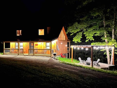 Rest, Relax, Rejuvenate your spirit around this beautiful firepit!

Competed May of 2023