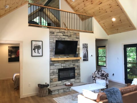 Open floor plan for everyone to enjoy time together.  Top of the line amenities and décor.