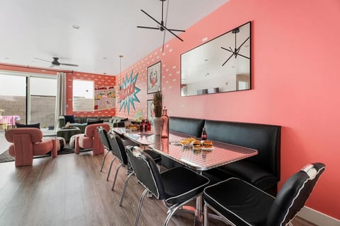 Zion’s Sugar Rush Stay – HOT TUB! & Sleeps 26