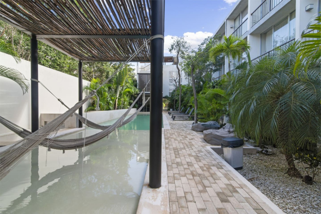 aruna-205-by-luwii-stays/