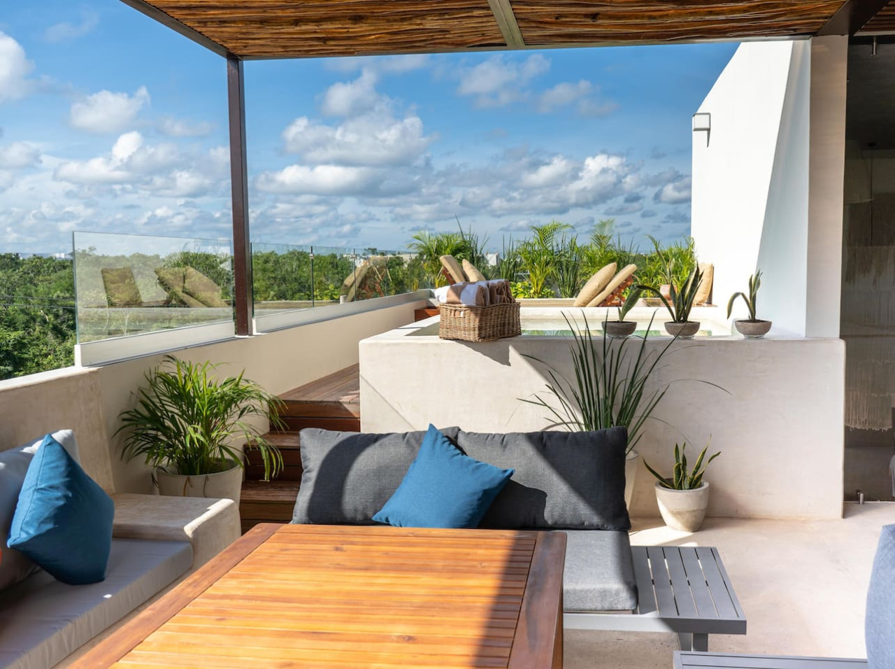 aruna-301-by-luwii-stays/