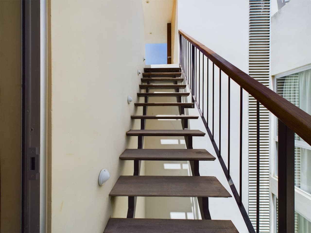 aruna-308-by-luwii-stays/