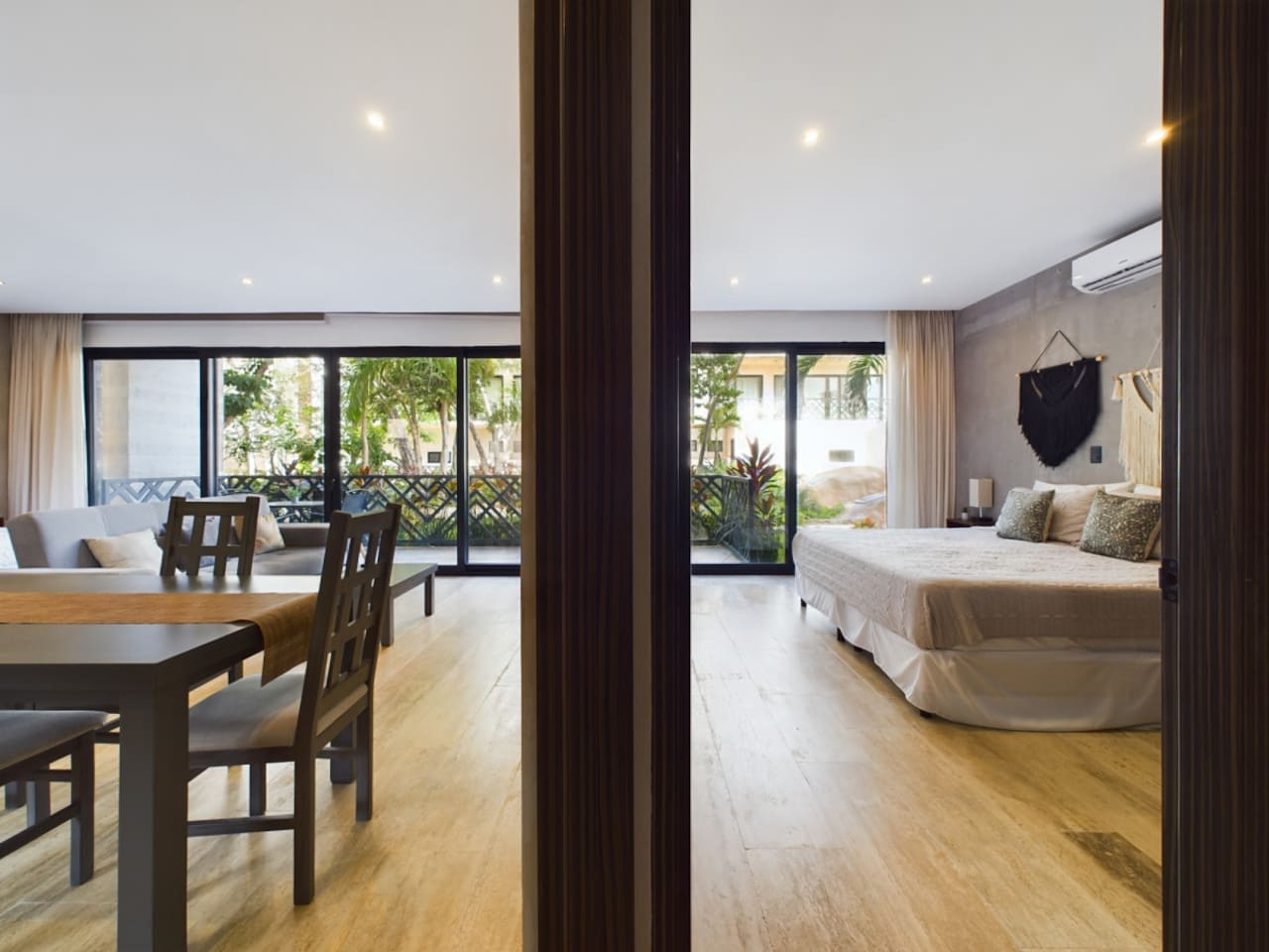 palais-q104-by-luwii-stays/