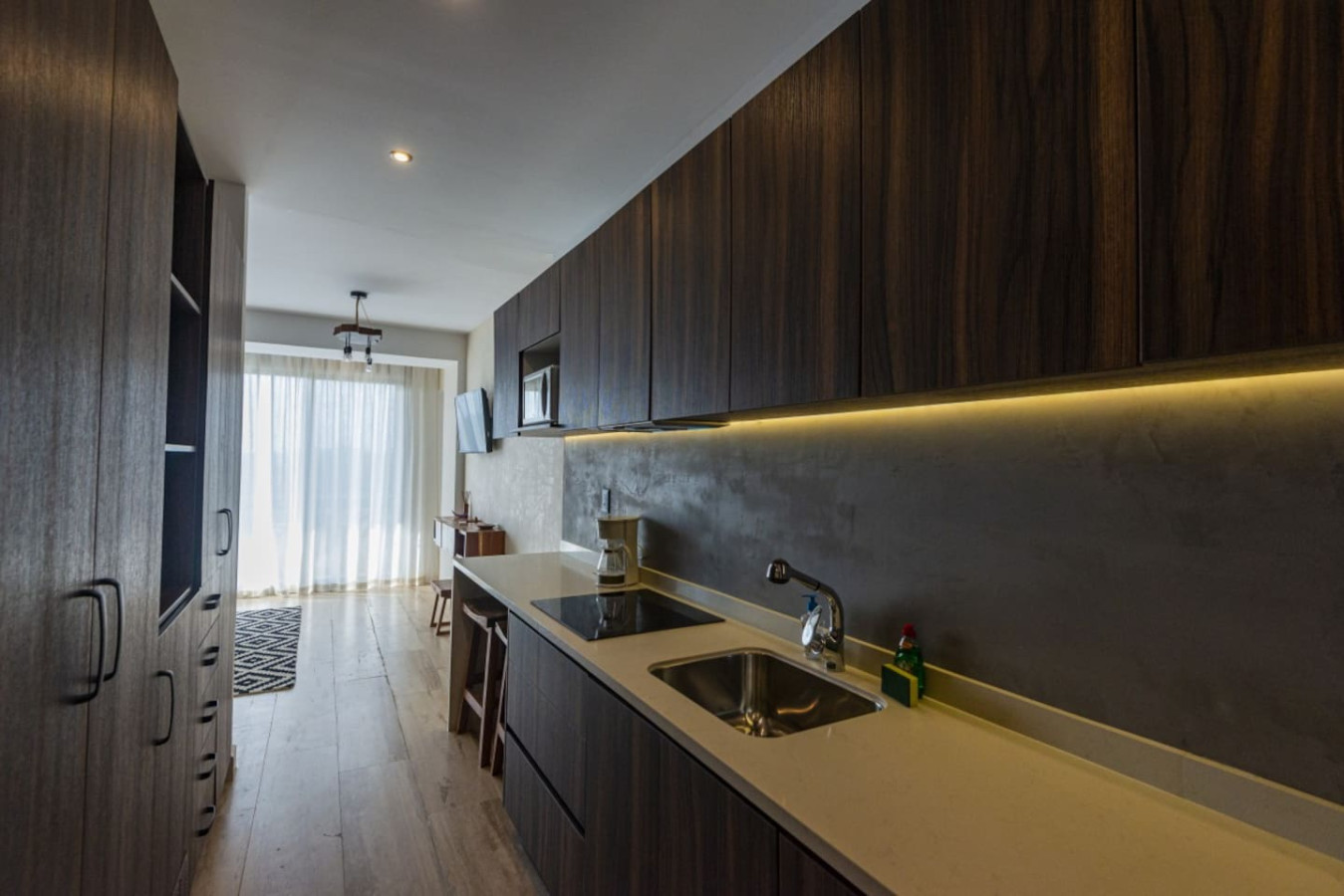 palais-p405-by-luwii-stays/