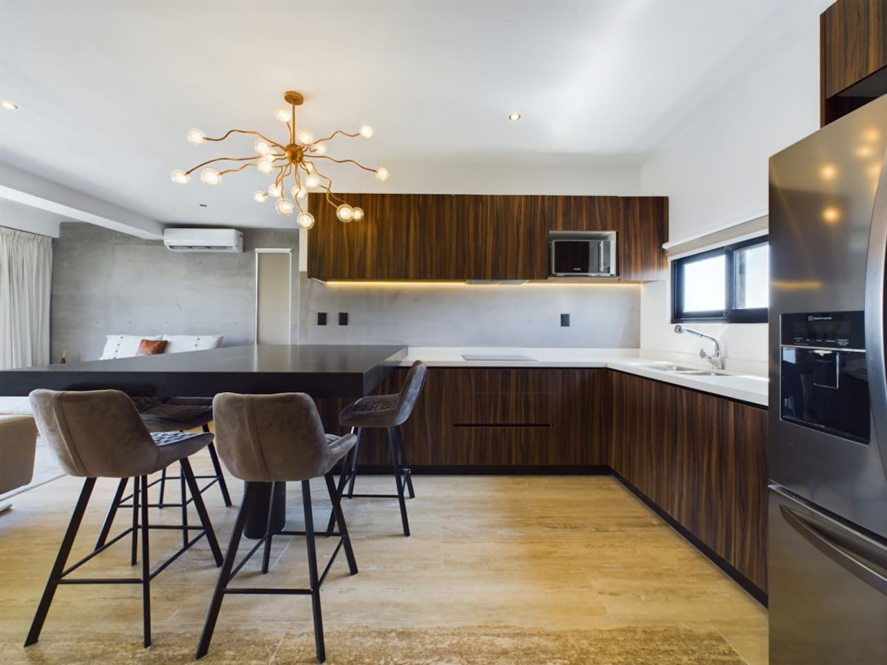 palais-q405-by-luwii-stays/