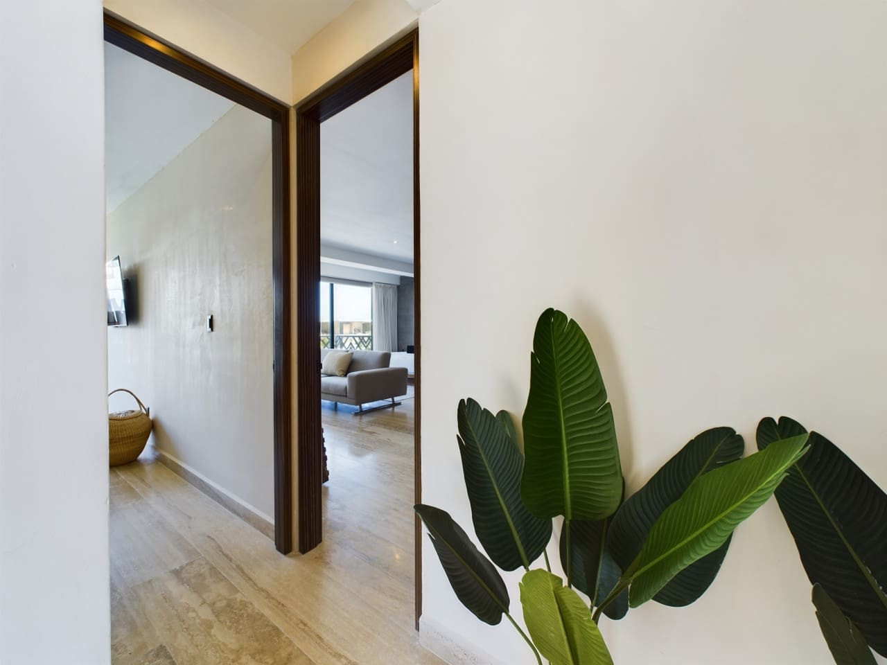 palais-q405-by-luwii-stays/