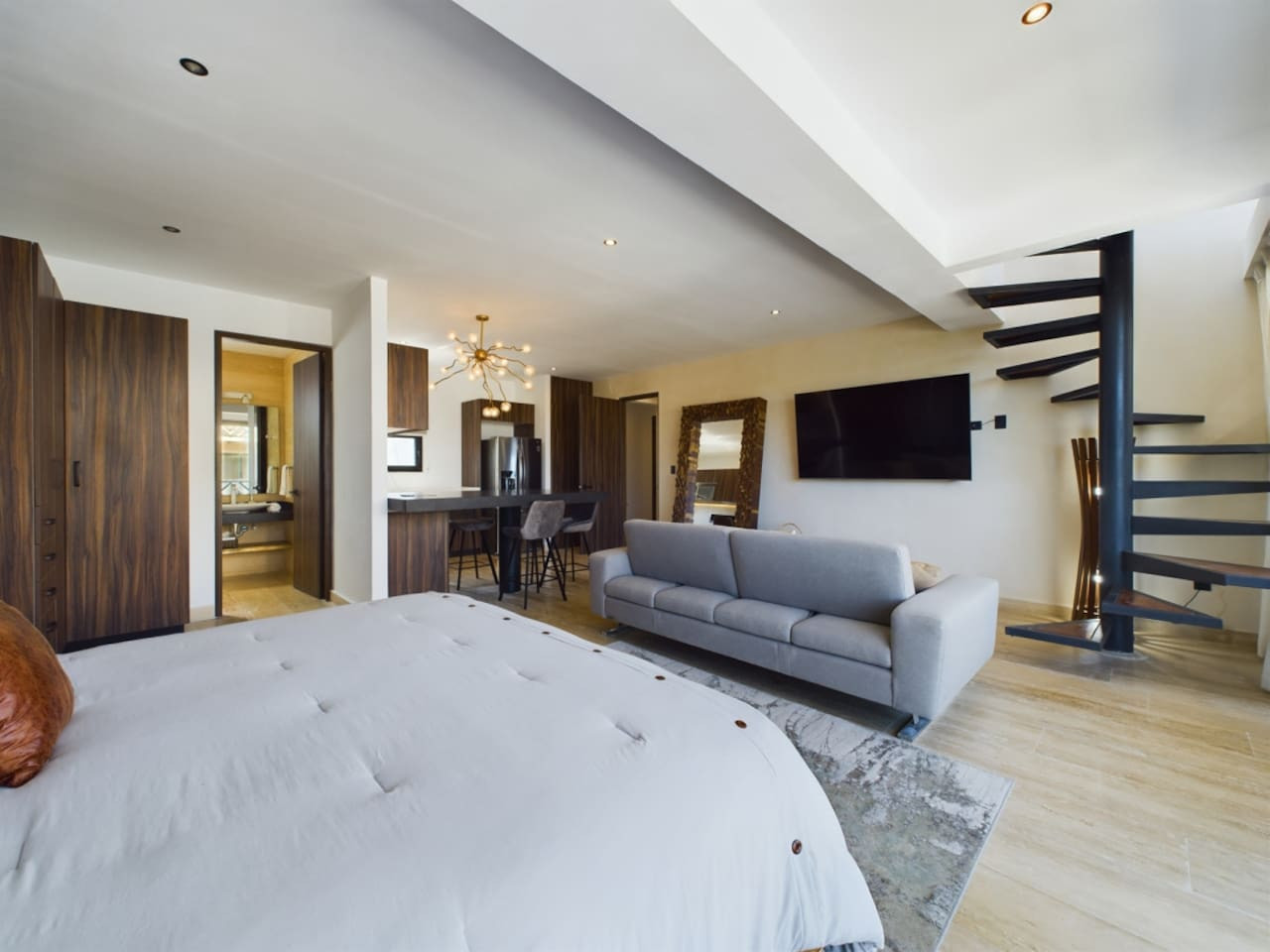 palais-q405-by-luwii-stays/