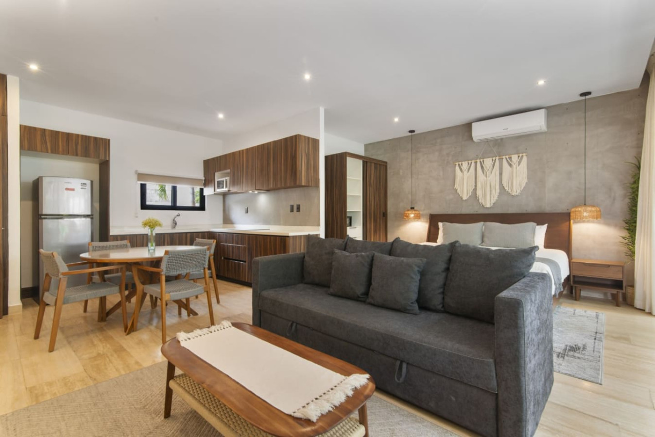 palais-q102-by-luwii-stays/