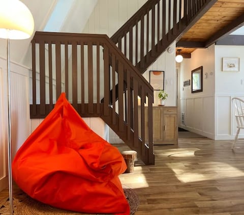 Chalet Le Renard-Oasis of Nature with Hot Tub