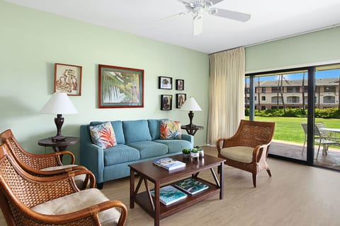 Short walktoBeach,PartialOceanView,PerfectLocation
