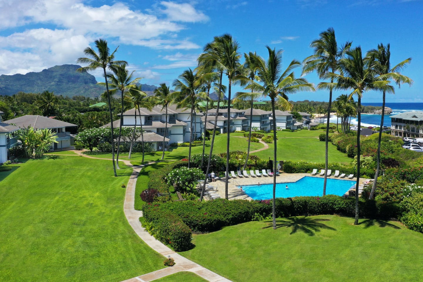 Short walktoBeach,PartialOceanView,PerfectLocation