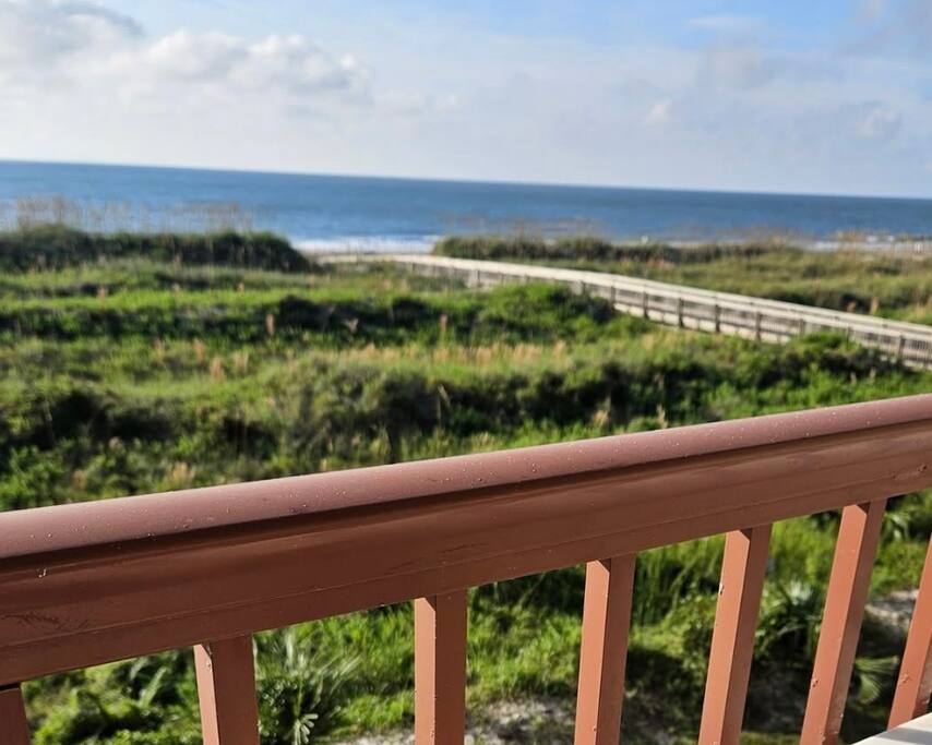 Wake up to this majestic ocean view, framed by lush dunes and golden sunrises — all from your luxe private balcony. 

Just 30 seconds to the beach! 