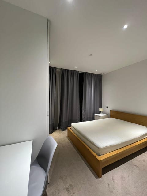 2 Bed / 2 bathroom East London close to the city