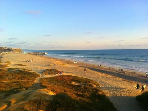 Walk to the Beach - 4B/3BA Home