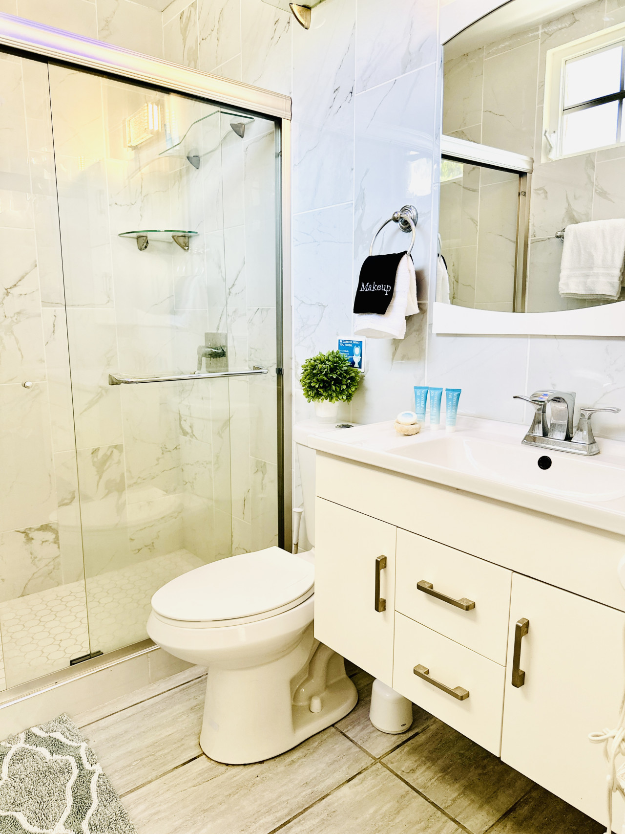 First Floor Master Bedroom Bathroom