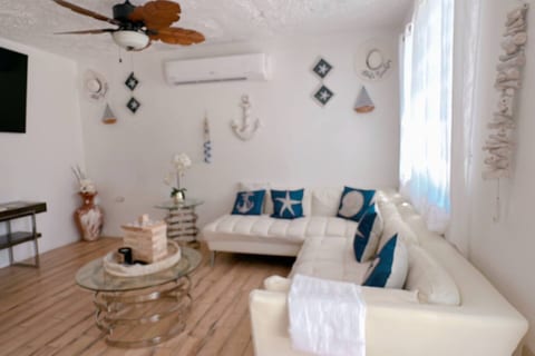 Mar Chiquita Pool Villa 22 Guest Beach 7 Mint Driv