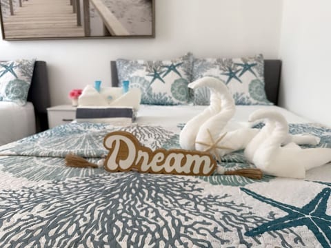 Casa di Mare Beach House & Private Pool in Isabela