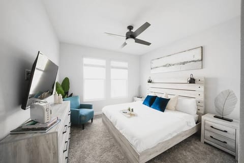 Beauty 6BR Vacation Home w/ South Pool, Spa & more