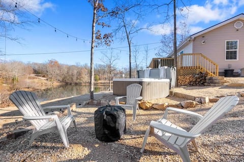 Camp Bluegill Lake House