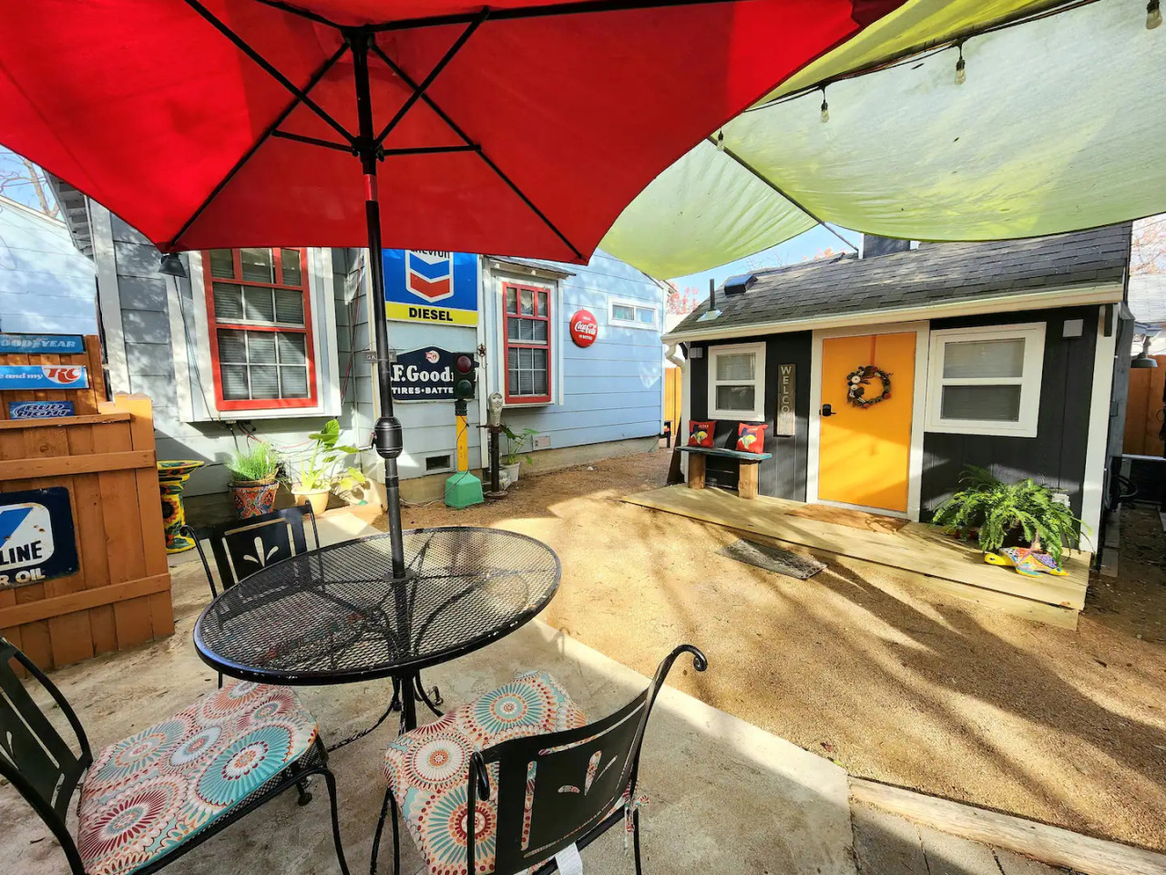 Cozy Cottage Retreat in San Antonio