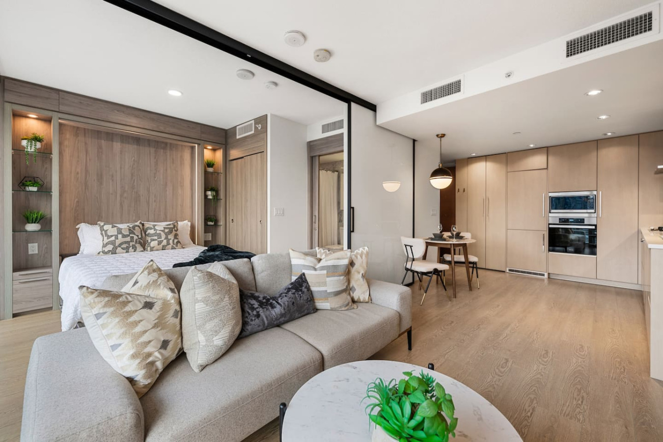 Modern Oceanview 2beds Seawall