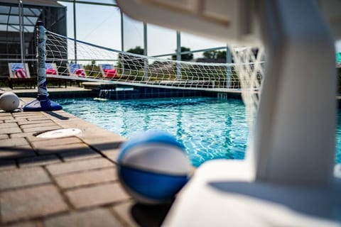 Dream Vacation Home with Lake View, Pool & more