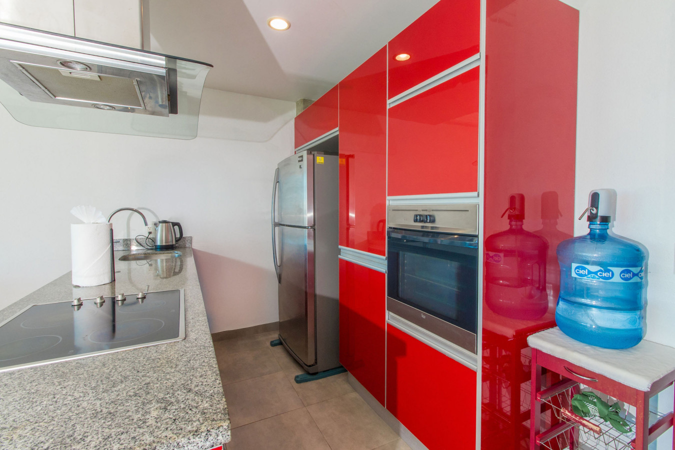 Fully equipped kitchen