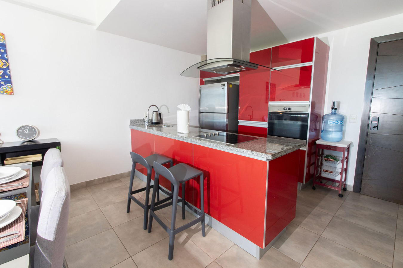 Fully equipped kitchen area