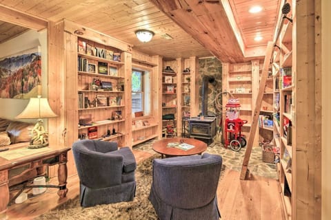 Serene 4BR Cabin: Mouth of Wilson Countryside Retreat
