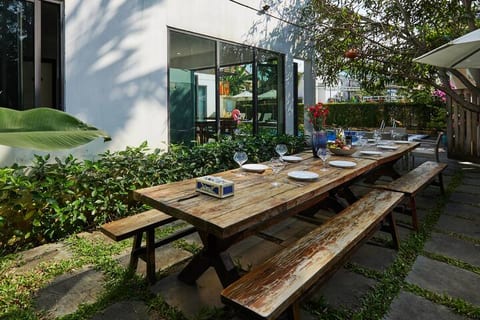 Outdoor dining area