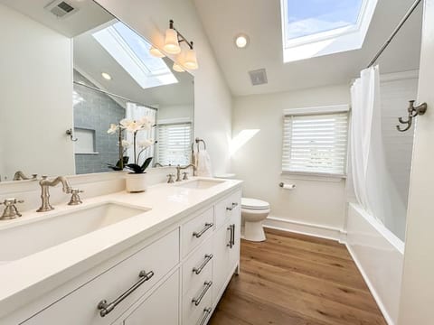 180° Ocean and Dunescape Views, Pool, Renovated