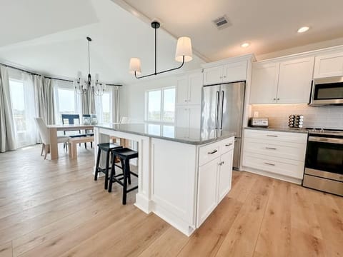 180° Ocean and Dunescape Views, Pool, Renovated
