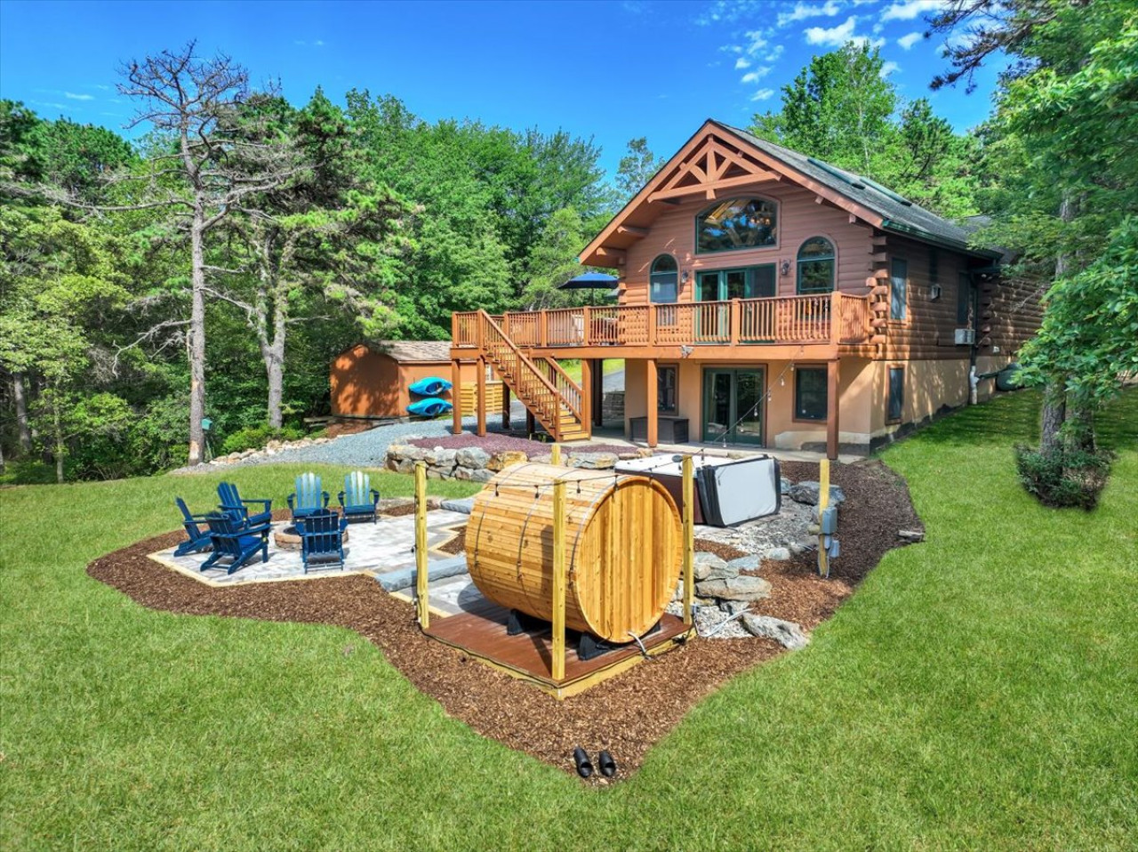 The Wild Fox Retreat 🦊