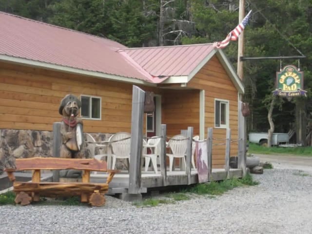 Colter's Cabin Yellowstone Getaway, Cooke City, MT - Cooke City