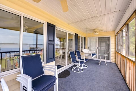 4BR Riverfront House w/ Private Boat Dock