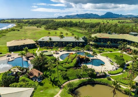 Kauai. Mountain View Room.4 Star Beachfront Resort