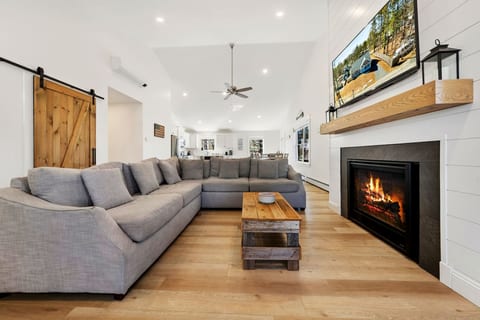 Serene & Stylish Seaview Home